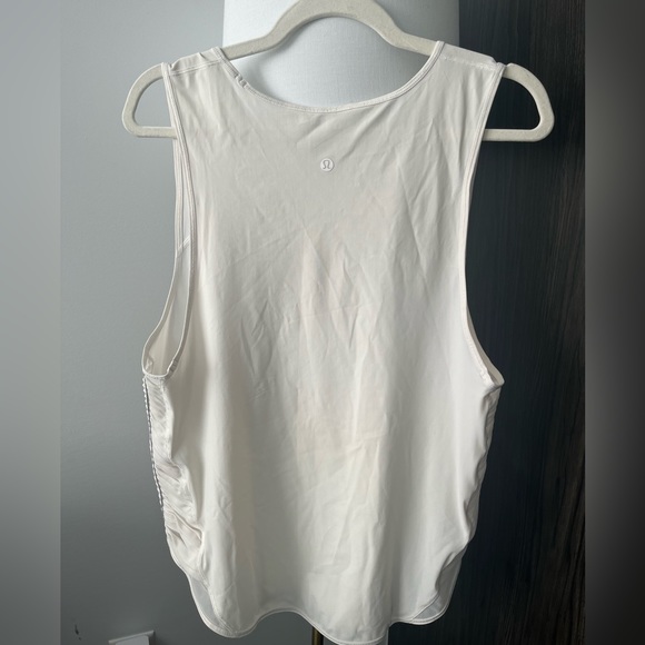 Lululemon tank with nice side ruching - Picture 3 of 5